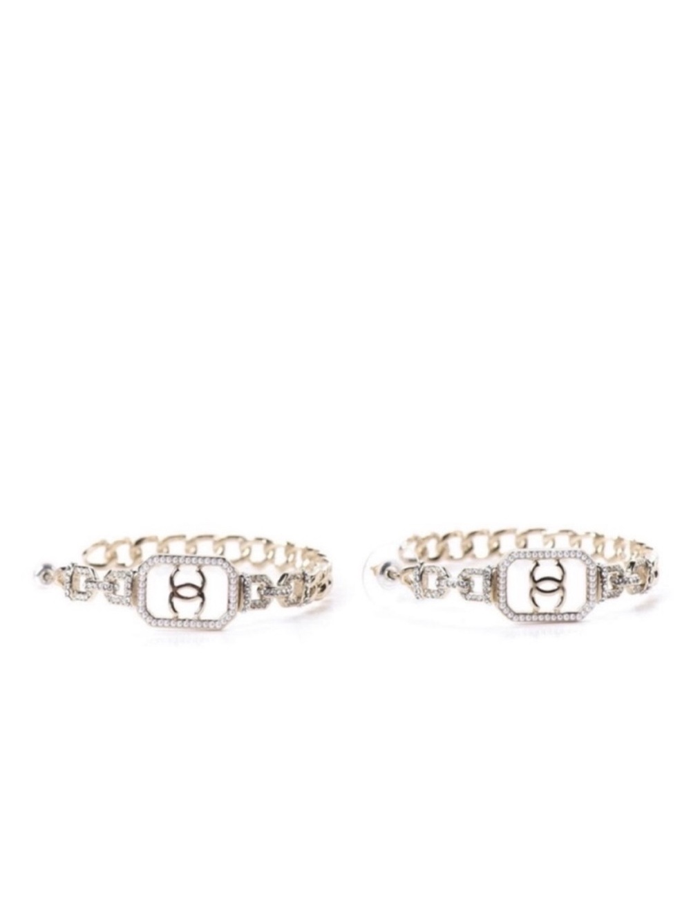 CHANEL Silver Chain Link Earrings via Interlocking Logo Accent